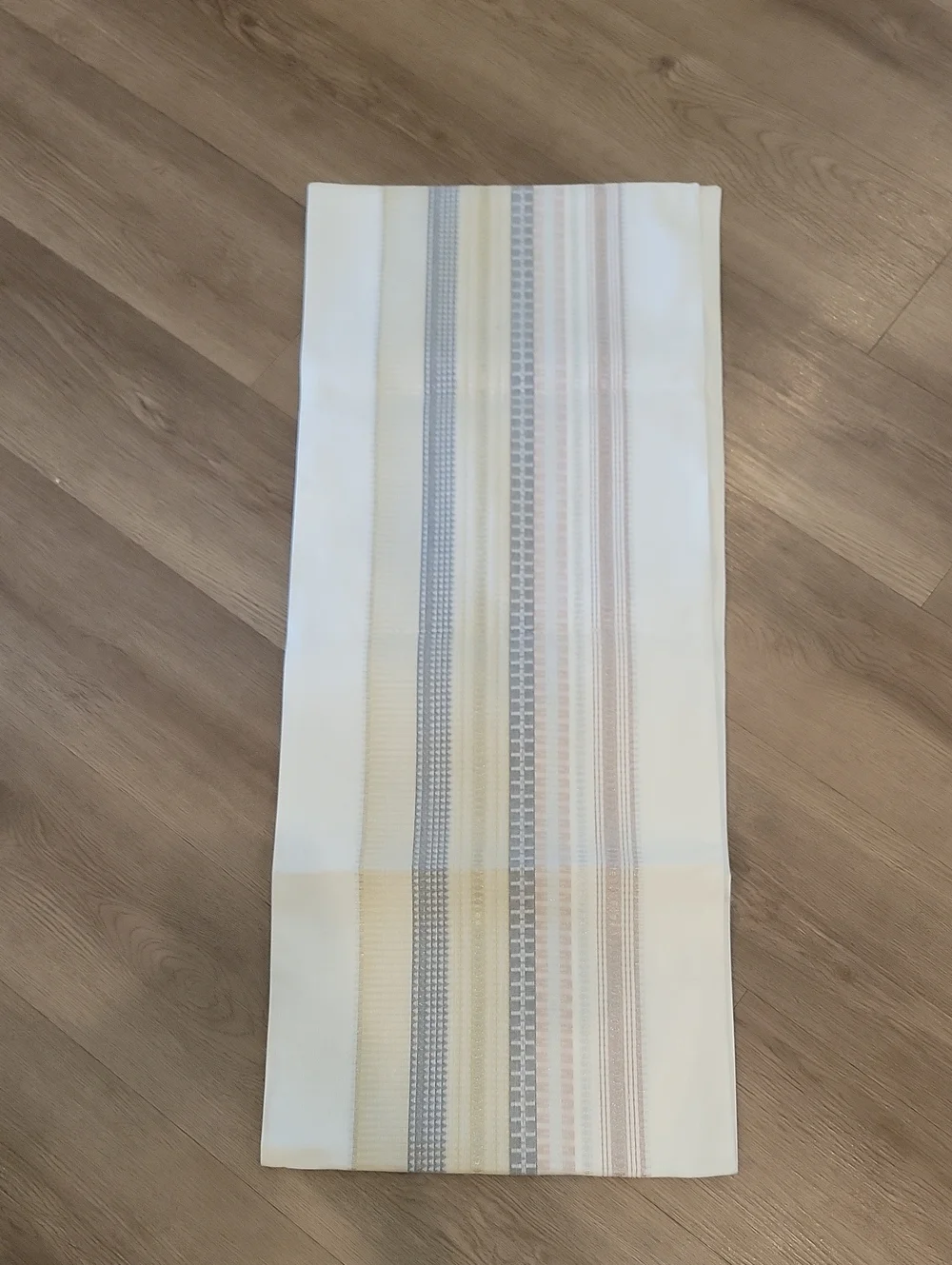 Threshold  Table Runner